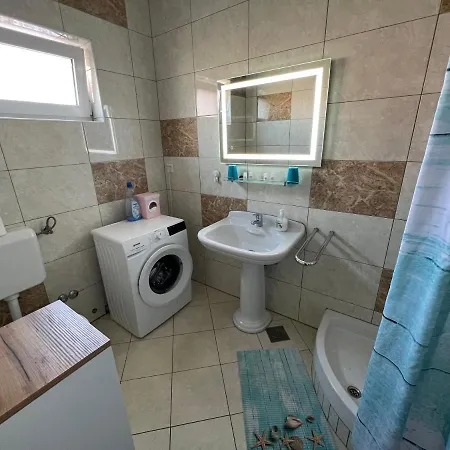 Apartment Zdrava *
